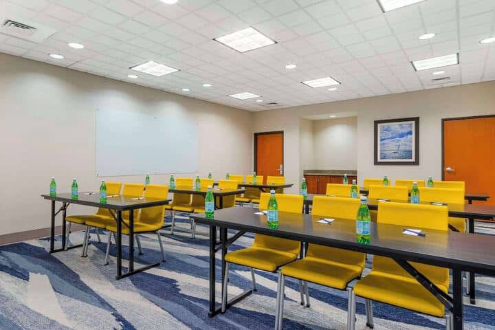 Meeting facility